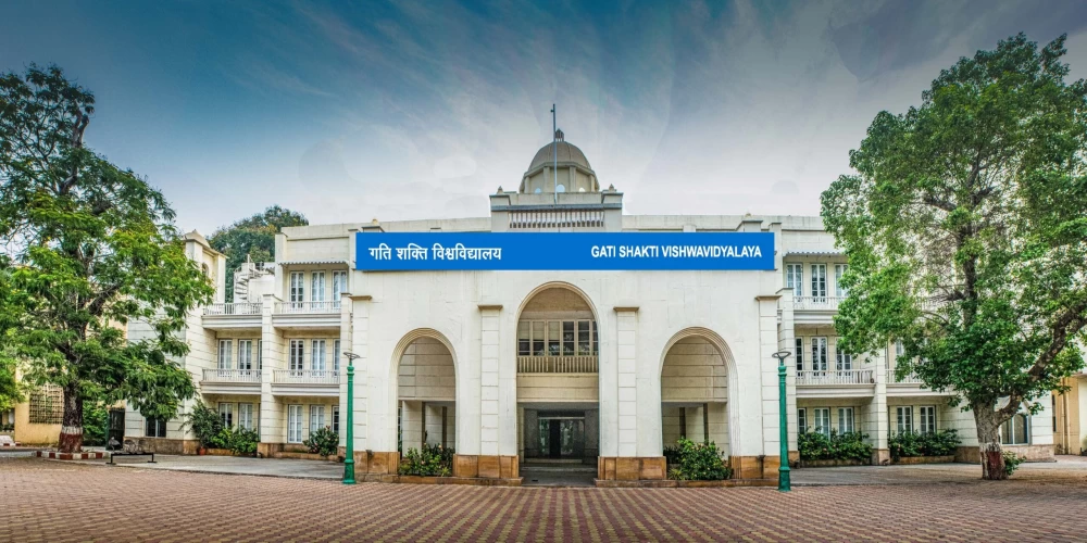Indian Army & Indian Air Force ink MoU with Gati Shakti Vishwavidyalaya to enhance the skills of personnel in logistics operations Indian Army & Indian Air Force ink MoU with Gati Shakti Vishwavidyalaya to enhance the skills of personnel in logistics operations